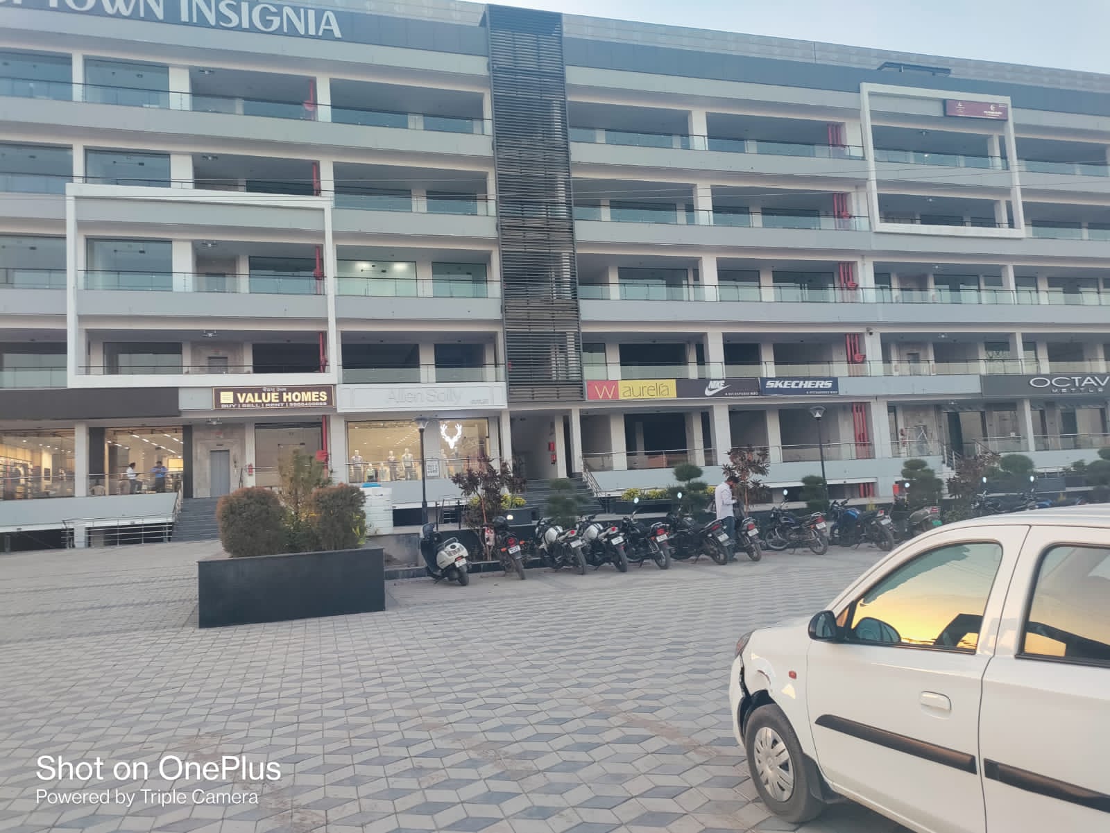 Furnished Office Space available for rent in Uptown Insignia in Zirakpur near Chandigarh